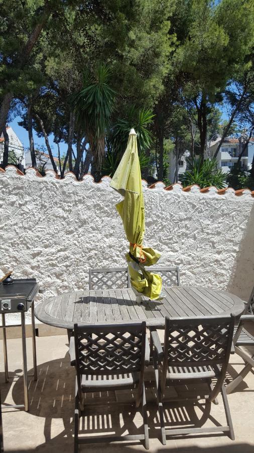 Semi-Detached Adosado Con Encanto -130 M2 - Wifi 600 Mb - Piscina Comunitaria - Patio Privado Torremolinos Zewnętrze zdjęcie