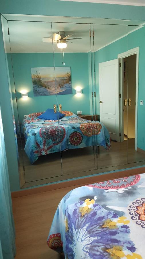 Semi-Detached Adosado Con Encanto -130 M2 - Wifi 600 Mb - Piscina Comunitaria - Patio Privado Torremolinos Zewnętrze zdjęcie