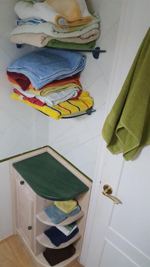 Semi-Detached Adosado Con Encanto -130 M2 - Wifi 600 Mb - Piscina Comunitaria - Patio Privado Torremolinos Zewnętrze zdjęcie