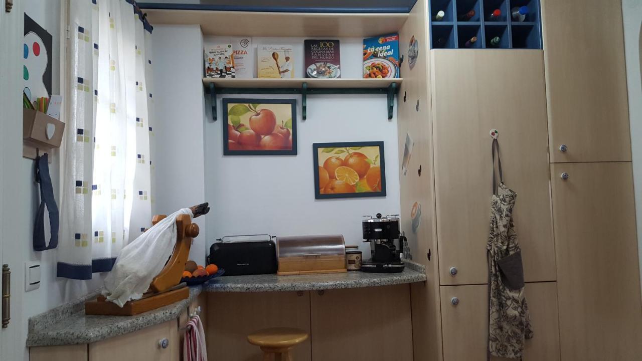 Semi-Detached Adosado Con Encanto -130 M2 - Wifi 600 Mb - Piscina Comunitaria - Patio Privado Torremolinos Zewnętrze zdjęcie